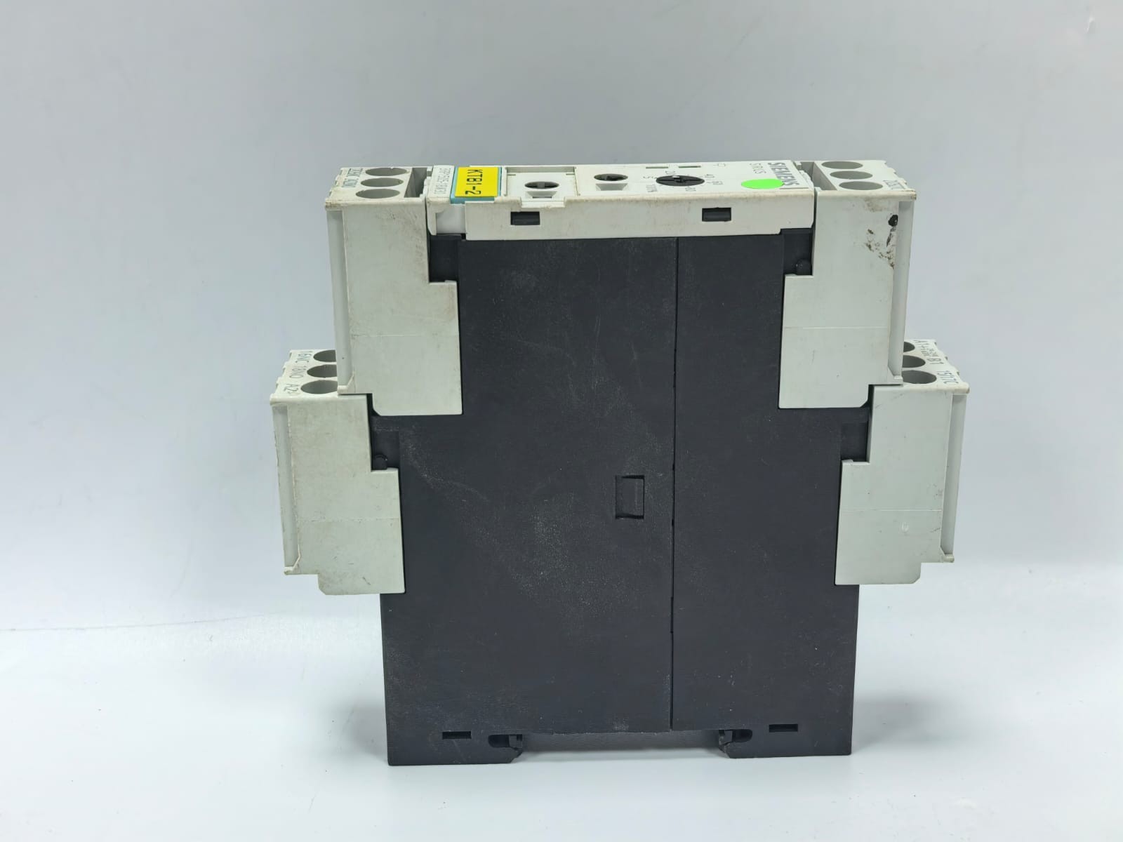 Siemens 3RP1505-1BW30 PCS SIEMENS SIRIUS 3RP1505-1BW30 TIME DELAY RELAY 6