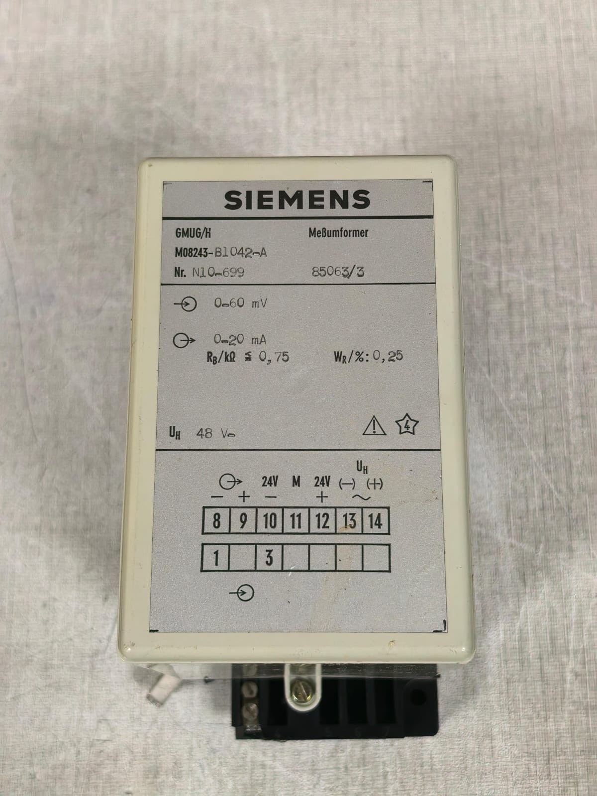 Siemens M08243-B1042-A N10-699 SIEMENS M08243-B1042-A N10-699 MEASUREMENT CONVERTER 4