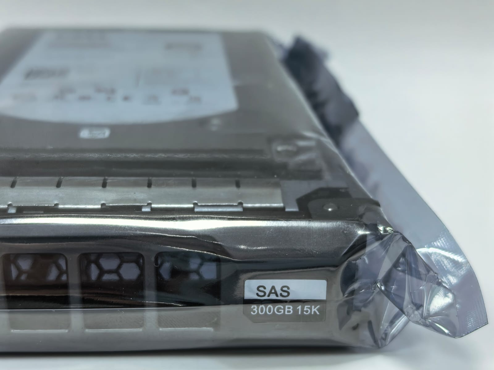 Dell 9FL066-150 DELL ST3300657SS HARD DRIVE 9FL066-150 CHEETAH 15K.7 5