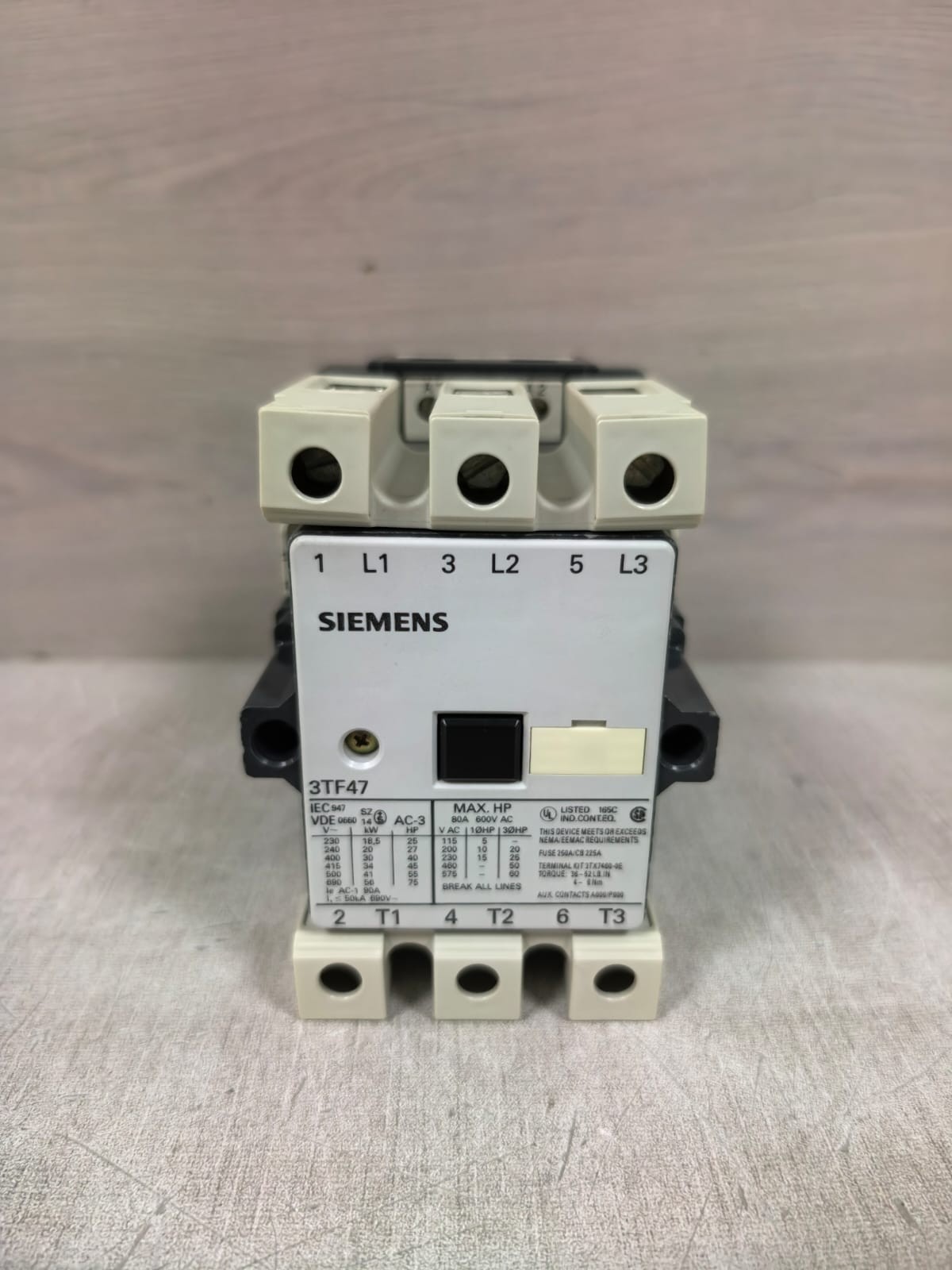 Siemens 3TF47/3TF4722-0AL1 SIEMENS 3TF47 3TF4722-0AL1 MAGNETIC CONTACTOR 80A 600VAC 2