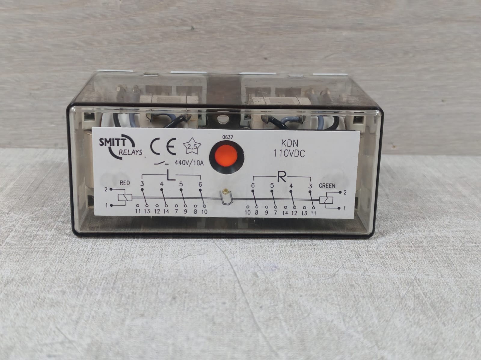SMITT RELAYS KDN 110VDC 440V/10A