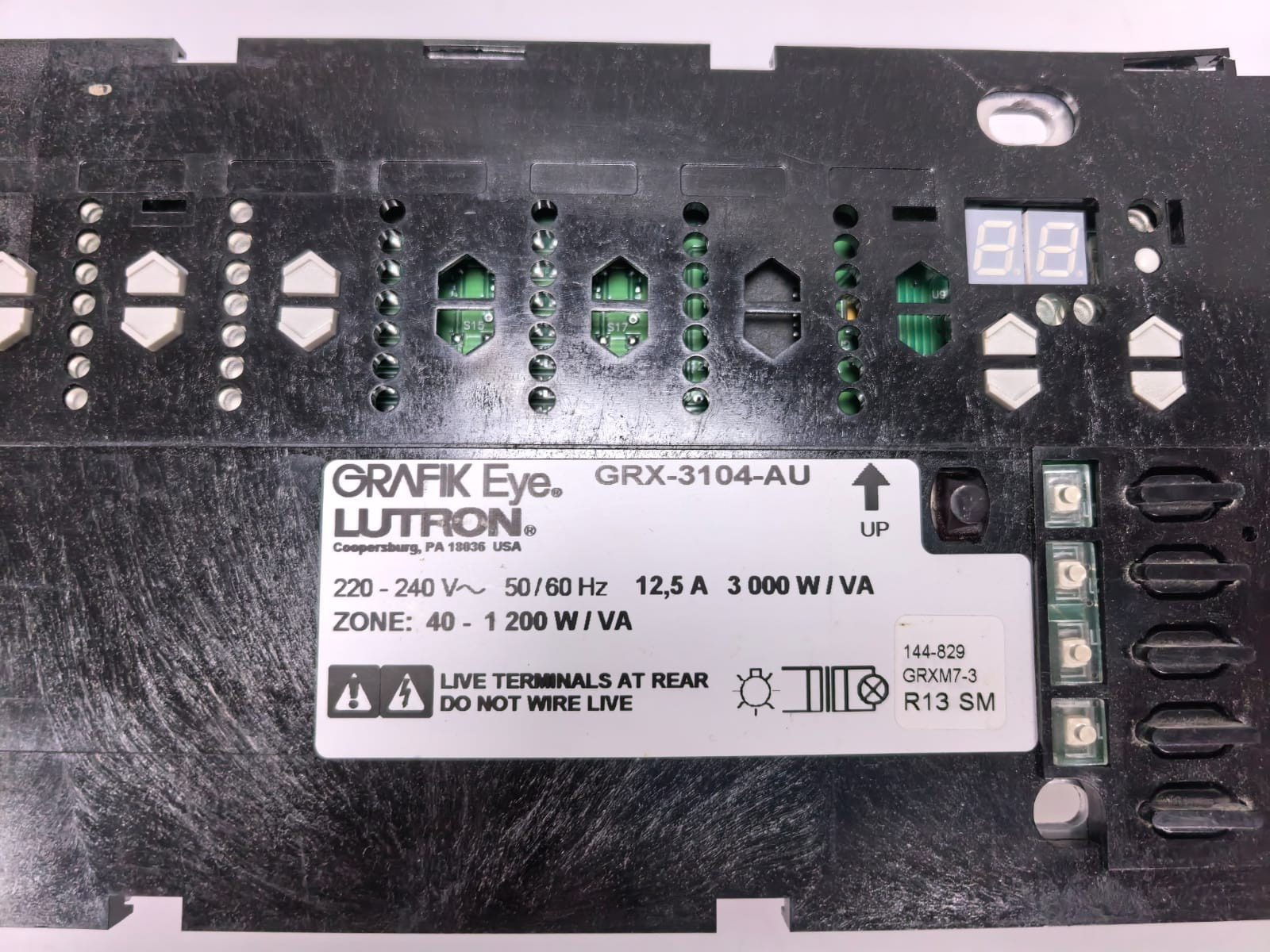 LUTRON GRX-3104-AU LUTRON GRAFIK EYE GRX-3104-AU DIMMING MODULE 220-240V 50/60HZ 3