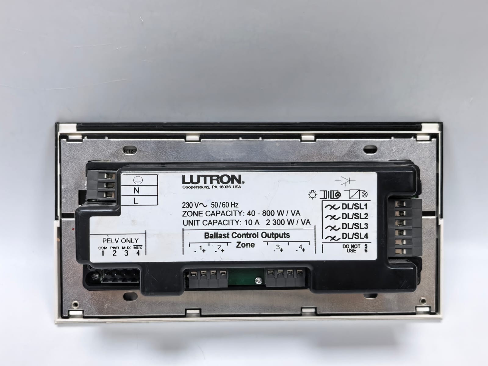 Lutron GXI-3504-CE LUTRON GRAFIK EYE GXI-3504-CE 4-ZONE LIGHTING SCENE CONTROLLER 6