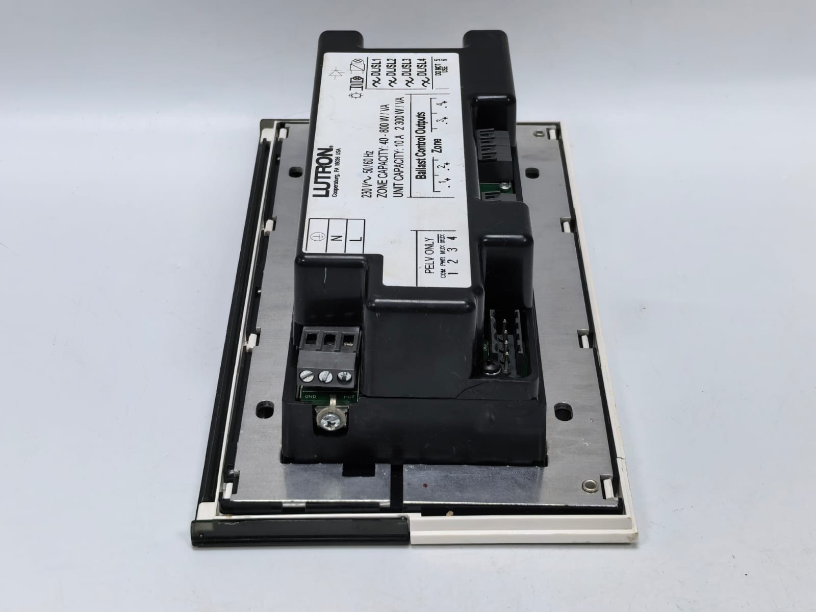 Lutron GXI-3504-CE LUTRON GRAFIK EYE GXI-3504-CE 4-ZONE LIGHTING SCENE CONTROLLER 9