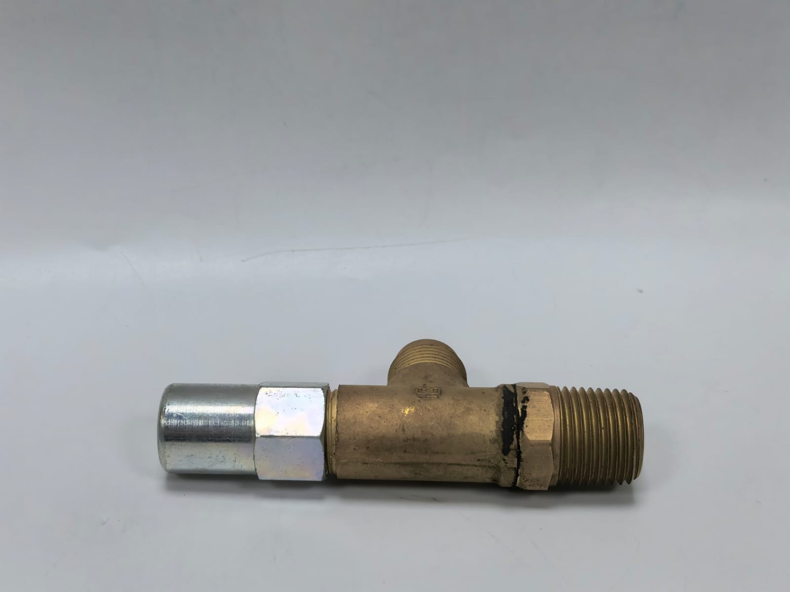 UNKNOWN VAL00087 VAL00087 SERVICE VALVE ANGLE 1/2 NPT X 1/2 FL 3