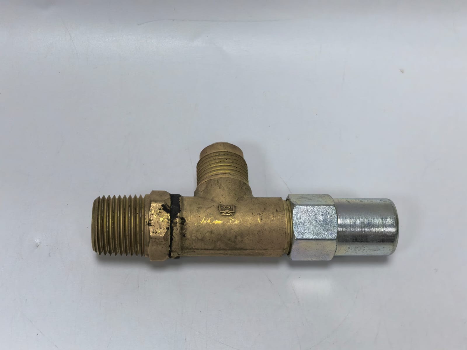 UNKNOWN VAL00087 VAL00087 SERVICE VALVE ANGLE 1/2 NPT X 1/2 FL 6