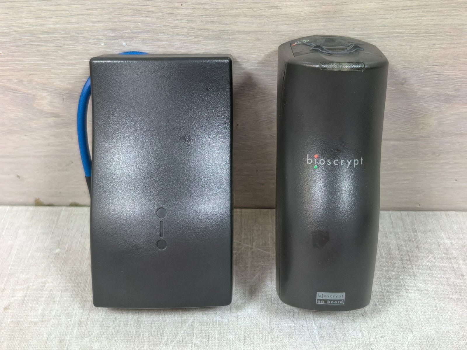 BIOSCRYPT 871-05182-11 /871-05252-13 BIOSCRYPT V-SMART A 871-05182-11 /871-05252-13 ACCESS CONTROL DEVICE 2