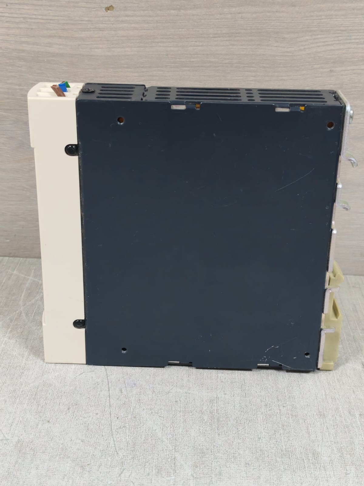 Schneider Electric ABL8REM24030 SCHNEIDER ELECTRIC ABL8 REM24030 POWER SUPPLY 100-240VAC 8