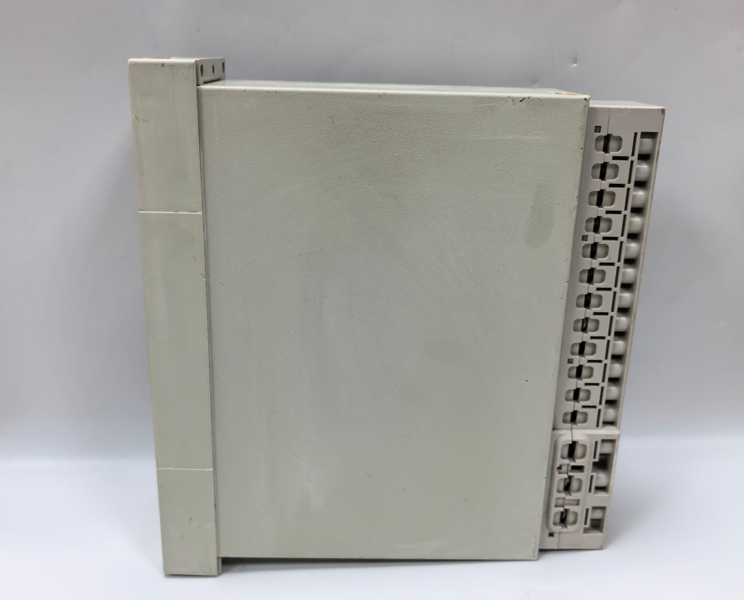 Siemens 7SJ6001-4EA00-0DA0/BB SIEMENS 7SJ6001-4EA00-0DA0/BB OVERCURRENT PROTECTION RELAY 3