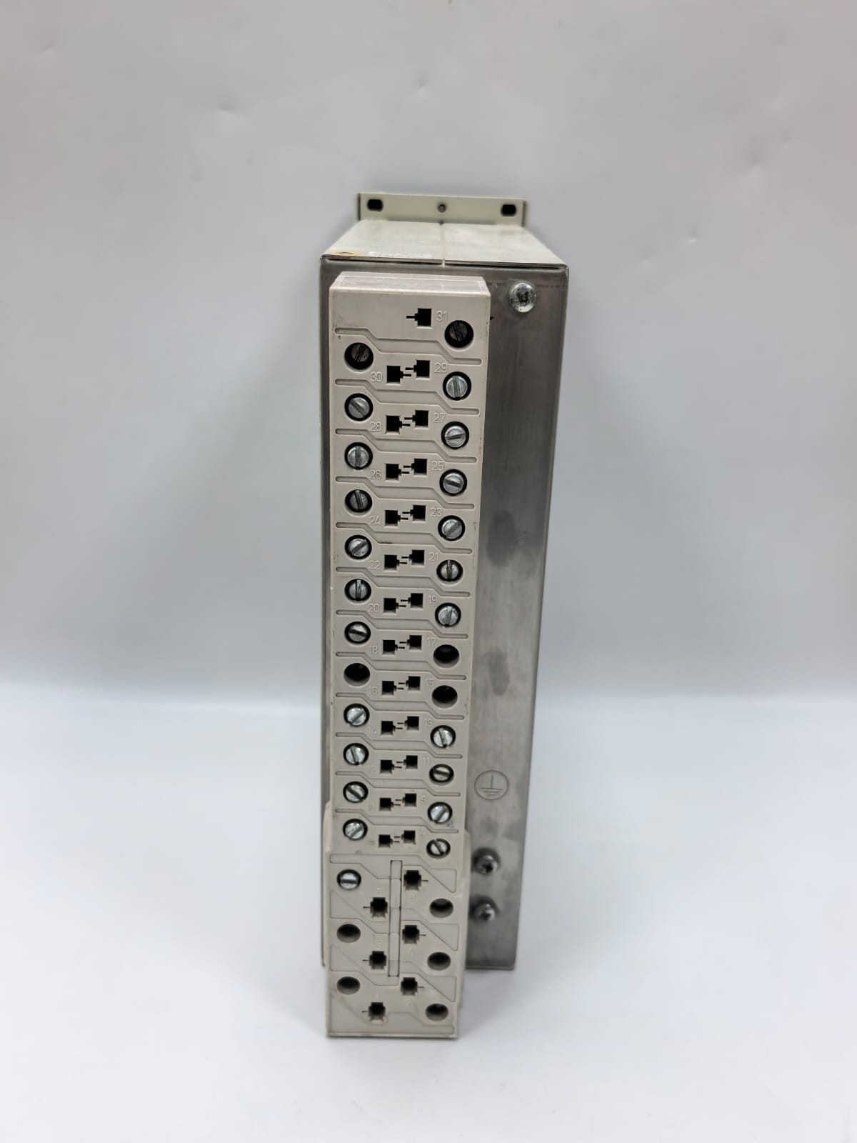 Siemens 7SJ6001-4EA00-0DA0/BB SIEMENS 7SJ6001-4EA00-0DA0/BB OVERCURRENT PROTECTION RELAY 7