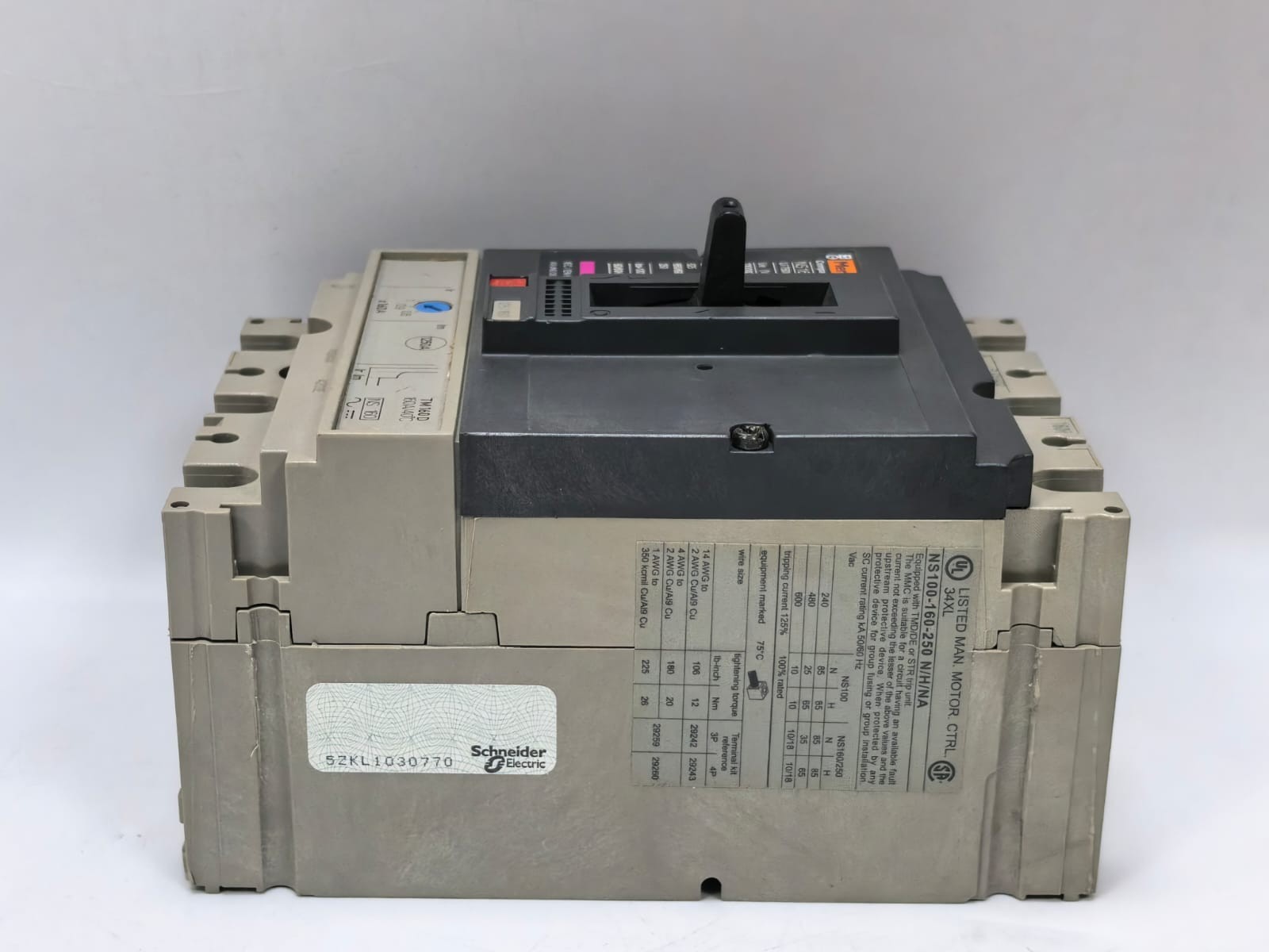 Merlin Gerin NS100-160-250 N/H/NA MERLIN GERIN NS160H CIRCUIT BREAKER COMPACT NS100-160-250 N/H/NA 4