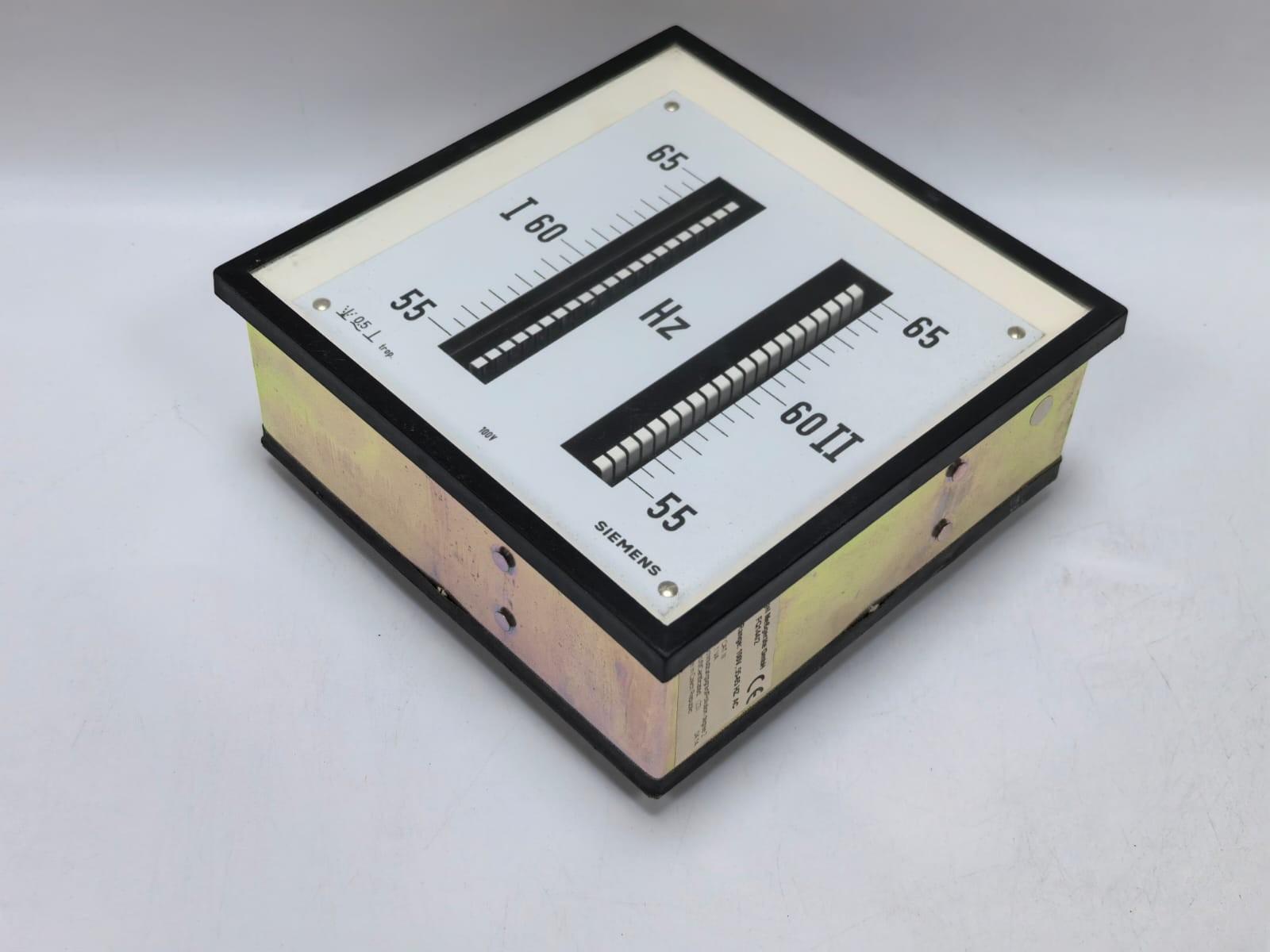 SIEMENS /WEIGEL FQ144/2 SIEMENS /WEIGEL FQ144/2 FREQUENCY METER 8