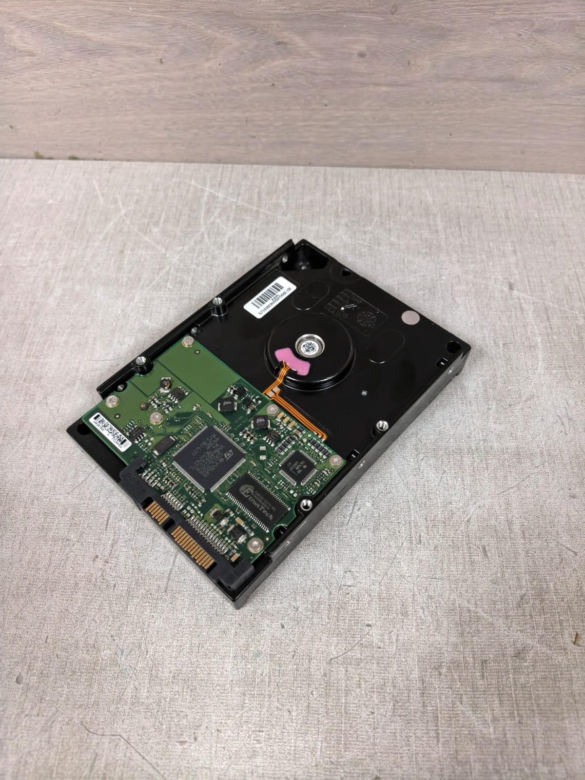 Seagate 9BD132-145 ST3160812AS F/W 3.AZN SEAGATE 9BD132-145 ST3160812AS F/W 3.AZN HARD DISK 2