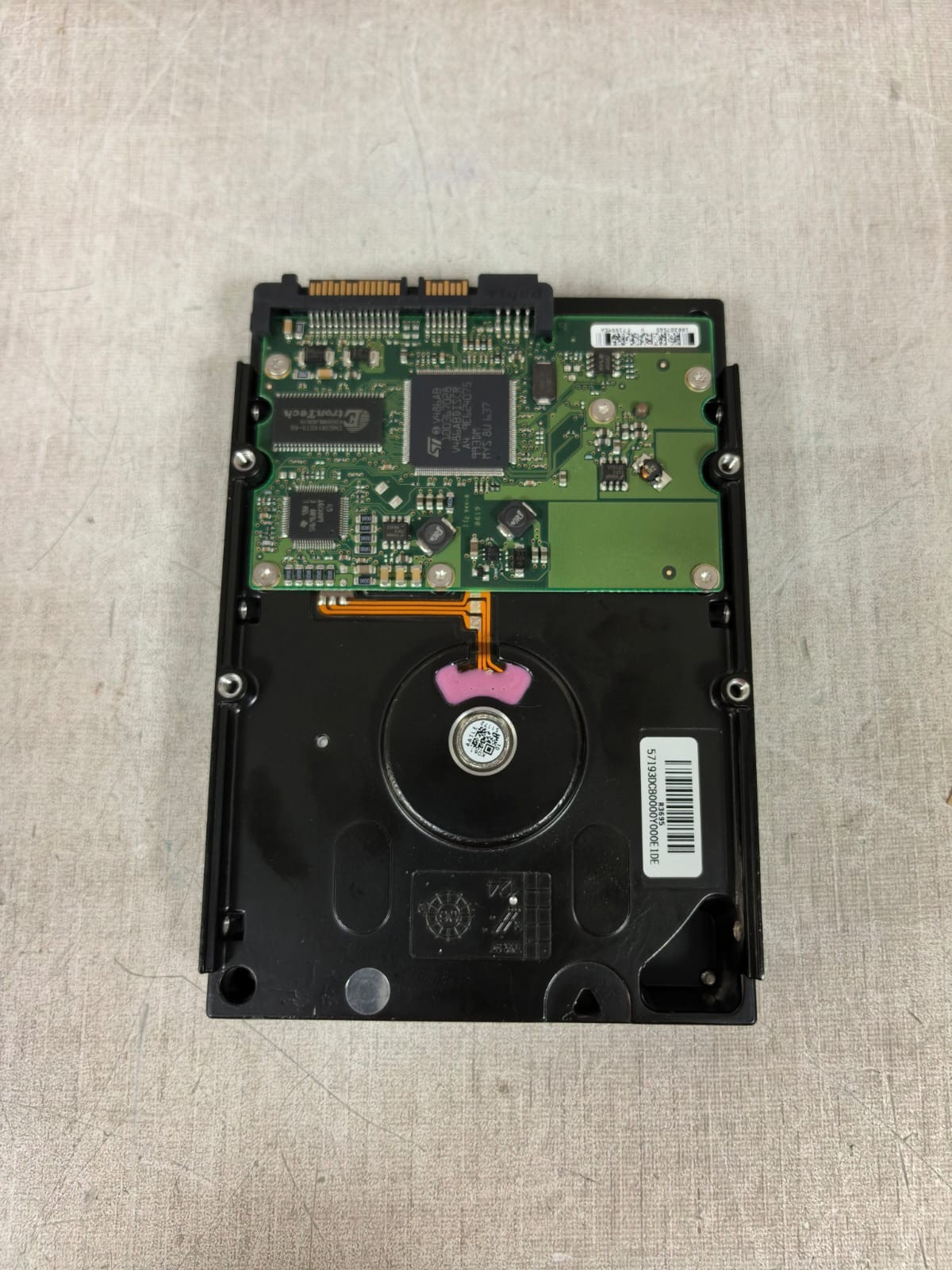 Seagate 9BD132-145 ST3160812AS F/W 3.AZN SEAGATE 9BD132-145 ST3160812AS F/W 3.AZN HARD DISK 5