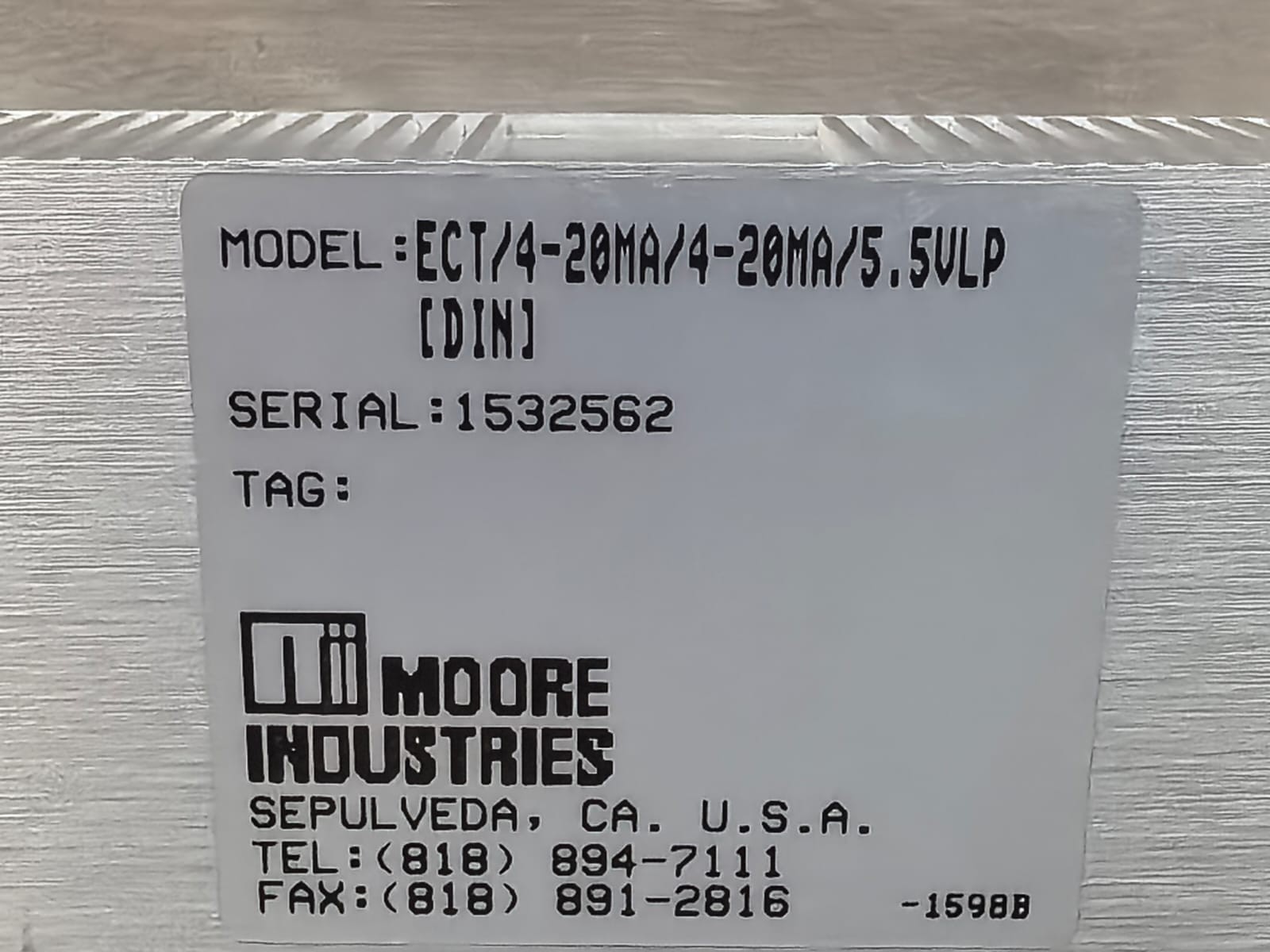 MOORE INDUSTRIES ECT/4-20MA/4-20MA/5.5VLP MOORE INDUSTRIES ECT/4-20MA/4-20MA/5.5VLP SIGNAL ISOLATOR CONVERTER 7