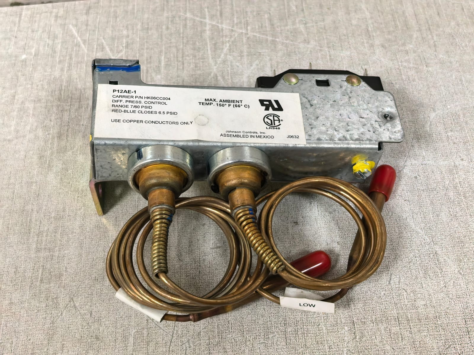 Carrier HK06CC004 CARRIER P12AE-1 P/N HK06CC004 DIFFERENT PRESSURE CONTROL 9