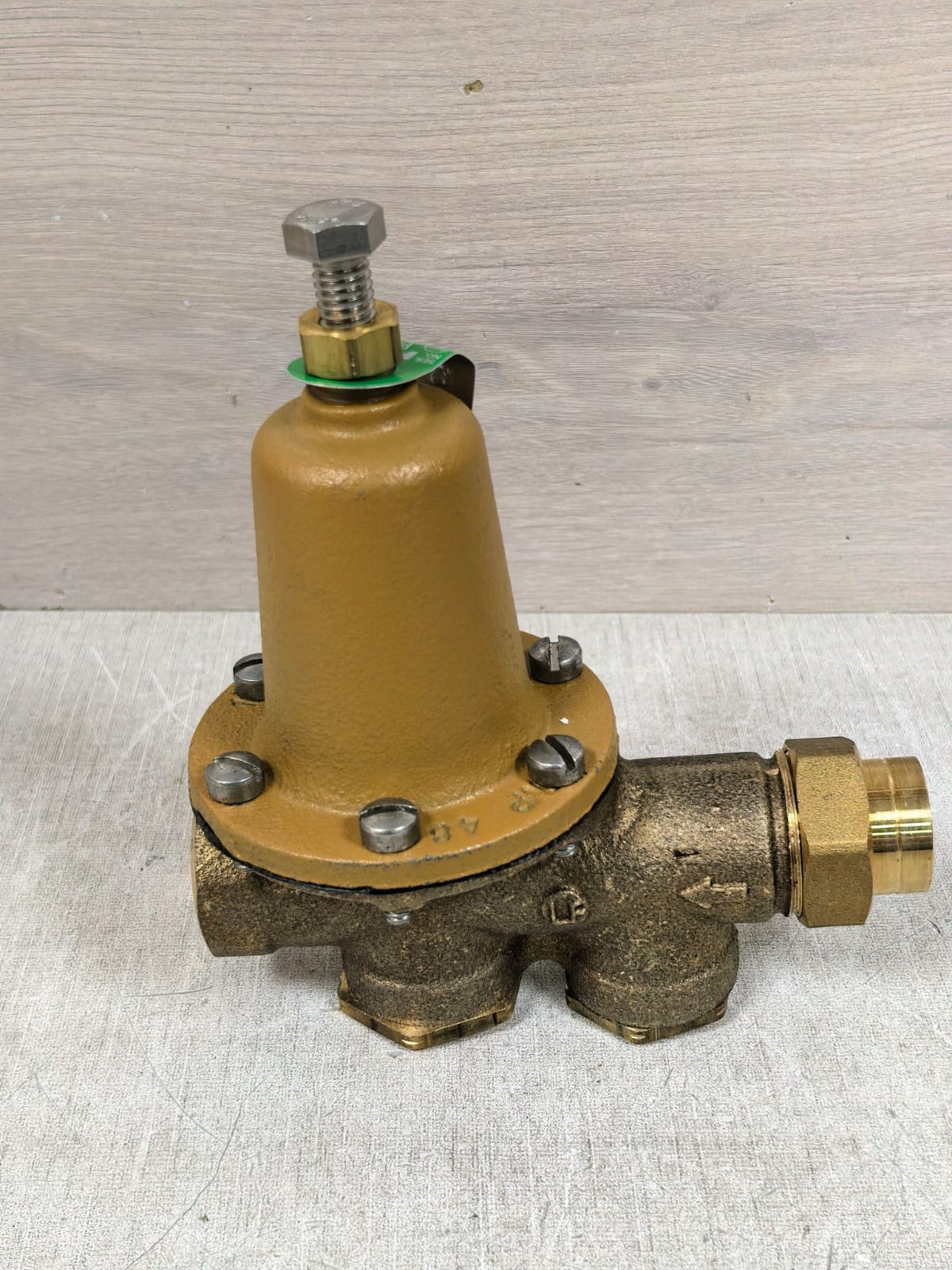 WATTS LF 25AUB Z3 WATTS LF 25AUB Z3 WATER PRESSURE REDUCING VALVE 1/2 25-75PSI 3