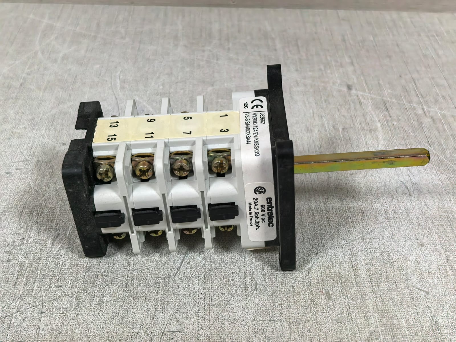 Entrelec VY20/D/124/ZV/KMB/SA39 982662 ENTRELEC VY20/D/124/ZV/KMB/SA39 982662 ROTARY SWITCH 8