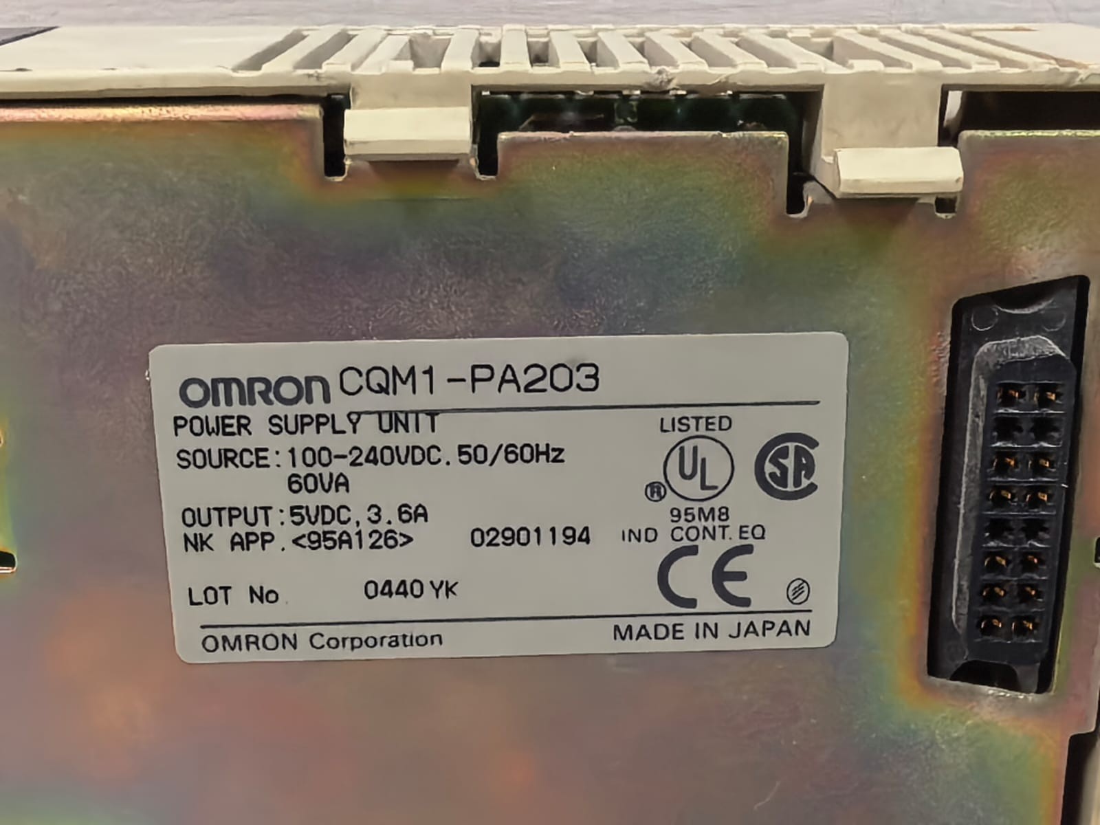Omron CQM1-PA203 OMRON CQM1-PA203 POWER SUPPLY UNIT 100-240VDC 4