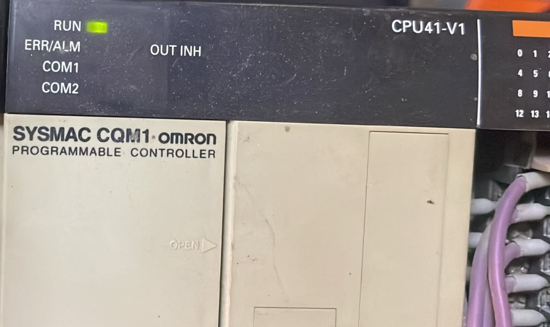 OMRON CQM1-CPU41-EV1 SYSMAC CQM1 PROGRAMMABLE CONTROLLER 24VDC