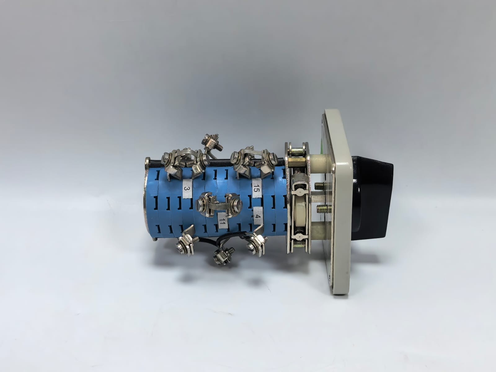 SWITRON SPA1310AM SWITRON SPA1310AM ROTARY CAM AMMETER SELECTOR SWITCH 10A/440VAC 5