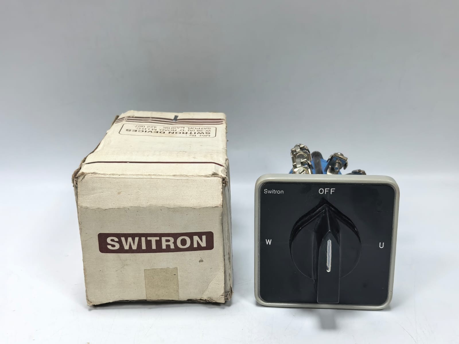 SWITRON SPA1310AM ROTARY CAM AMMETER SELECTOR SWITCH 10A/440VAC