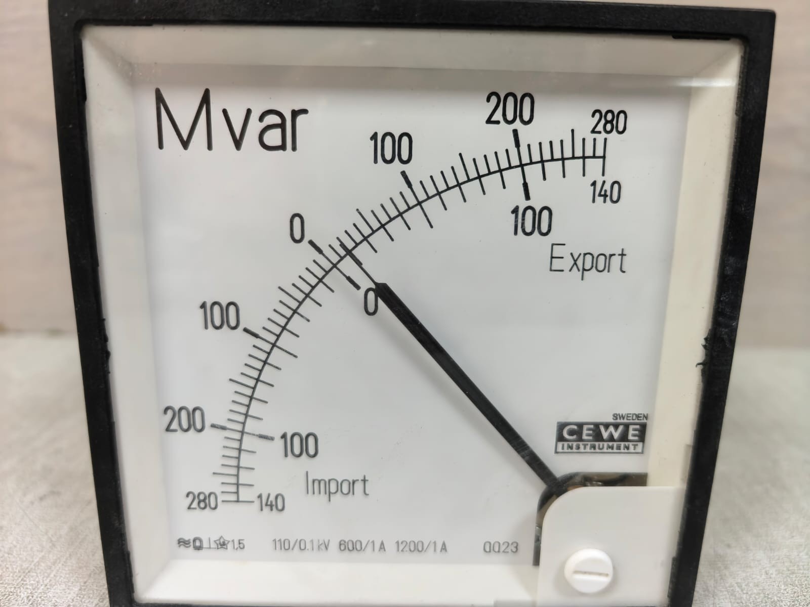 CEWE 0023 CEWE INSTRUMENTS 0023 ANALOG PANEL METER 110/0.1KV 3