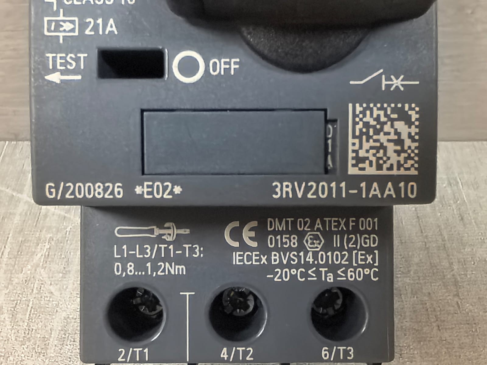 Siemens SIRIUS 3RV2011-1AA10 SIEMENS SIRIUS 3RV2011-1AA10 CIRCUIT BREAKER 4