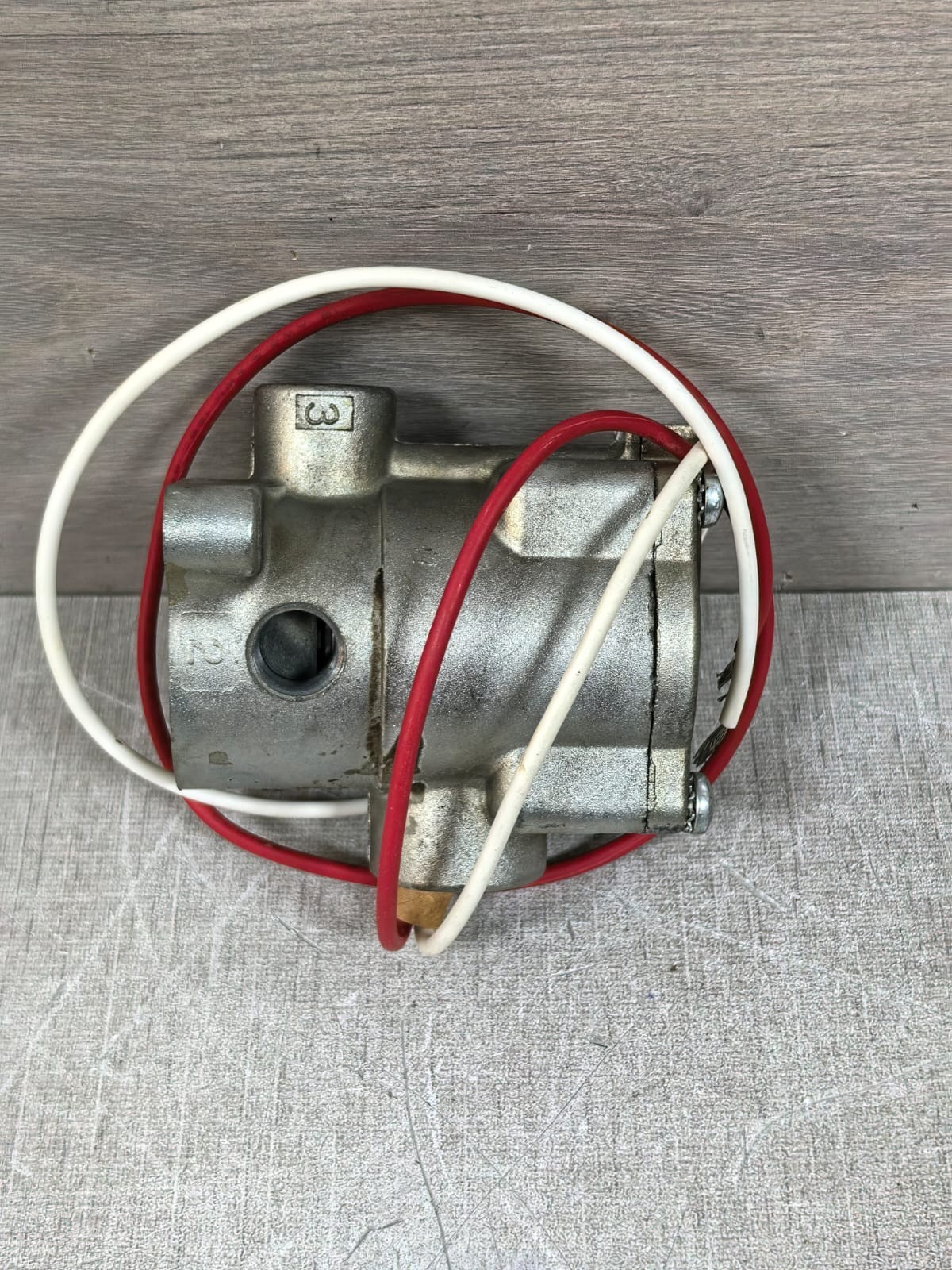 Schrader Bellows K05100549 SCHRADER BELLOWS K05100549 VALVE 24VDC 4