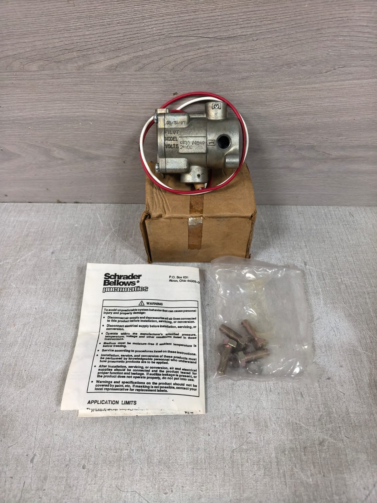 Schrader Bellows K05100549 SCHRADER BELLOWS K05100549 VALVE 24VDC 1