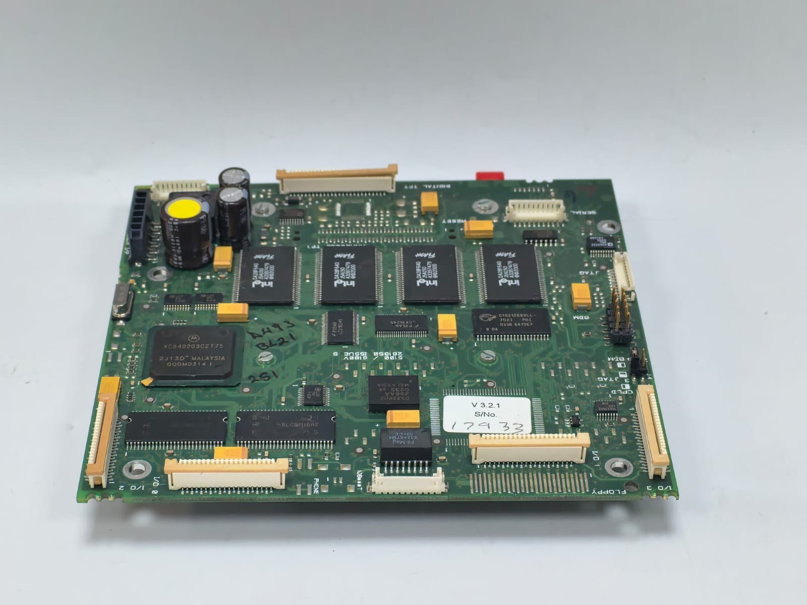 5100/5180V 5100/5180V PCB BOARD 261050 ISSUE 5 4