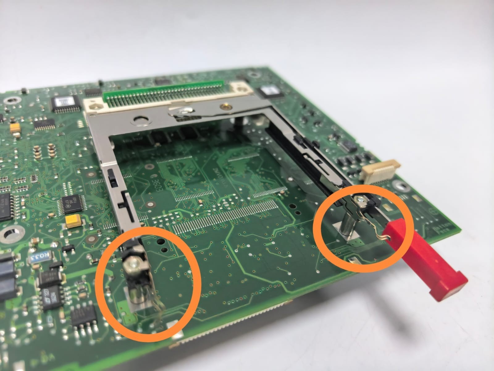 5100/5180V 5100/5180V PCB BOARD 261050 ISSUE 5 10