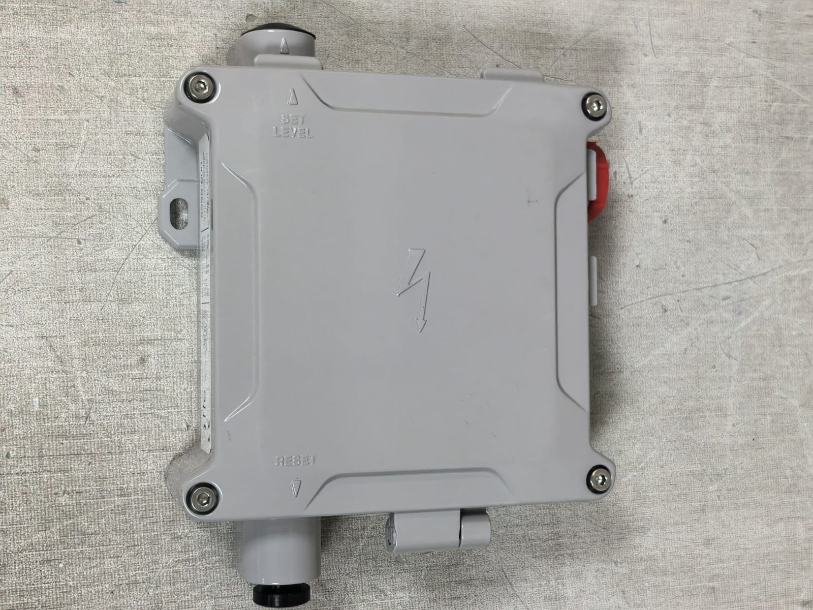 WEATHERPROOF 3171MR SPCO SILVER WEATHERPROOF 3171MR SPCO SILVER VIBRATION SWITCH TYPE 8000-000 FFE 10