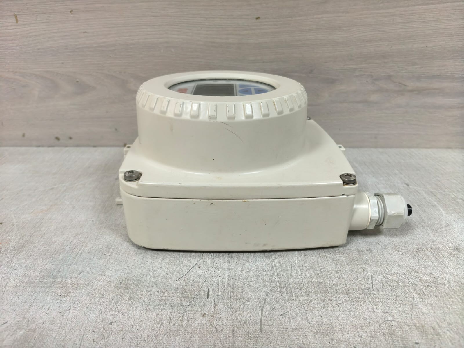 ABB FEX100 FEA121700G1S0N1J1A1A1A12A2A1 ABB LIMITED WATERMASTER HART FEX100 FEA121700G1S0N1J1A1A1A12A2A1 TRANSMITTER 9