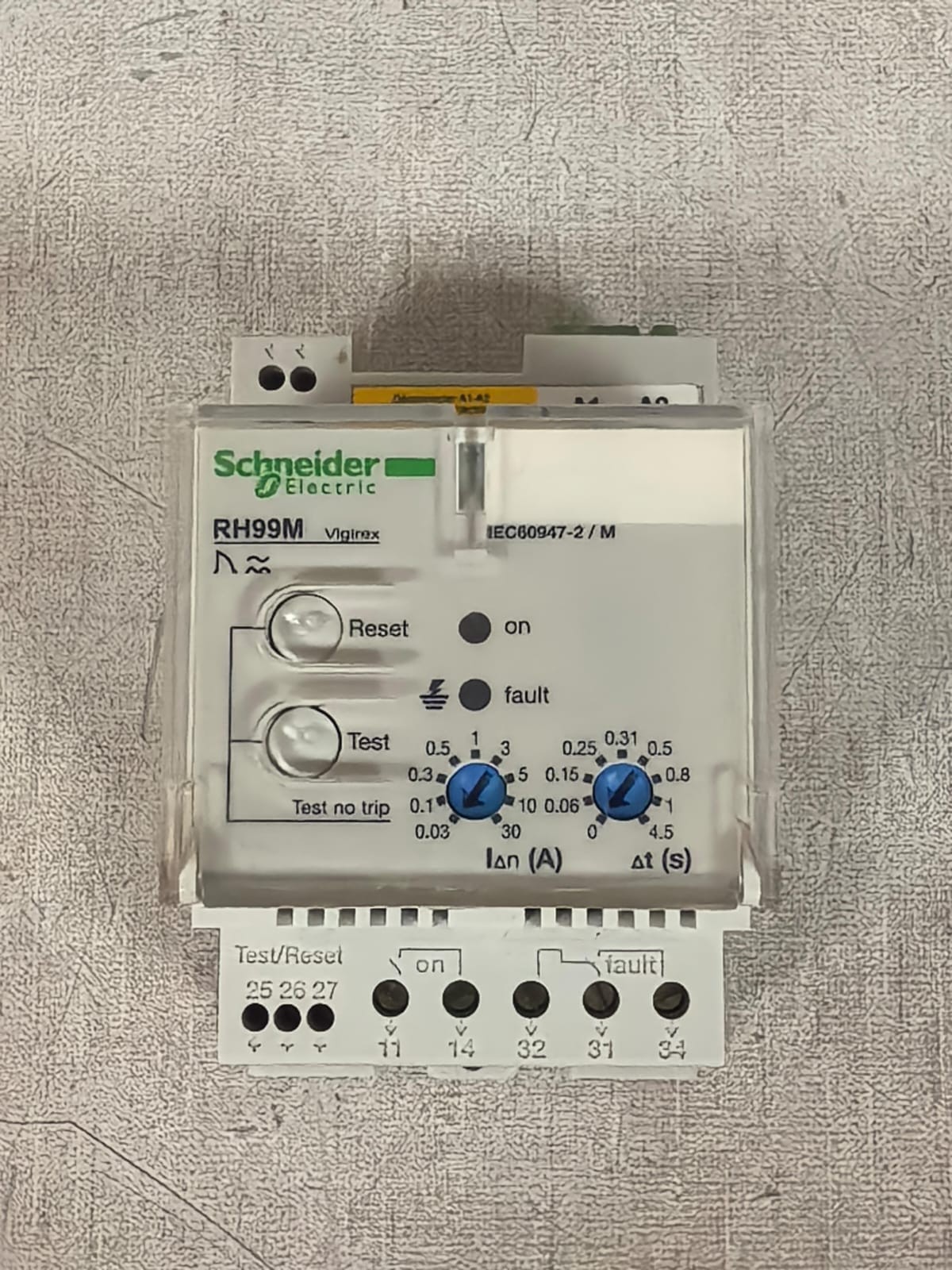Schneider Electric RH99M SCHNEIDER ELECTRIC RH99M VIRIGEX BASE RHM 220-240V 4