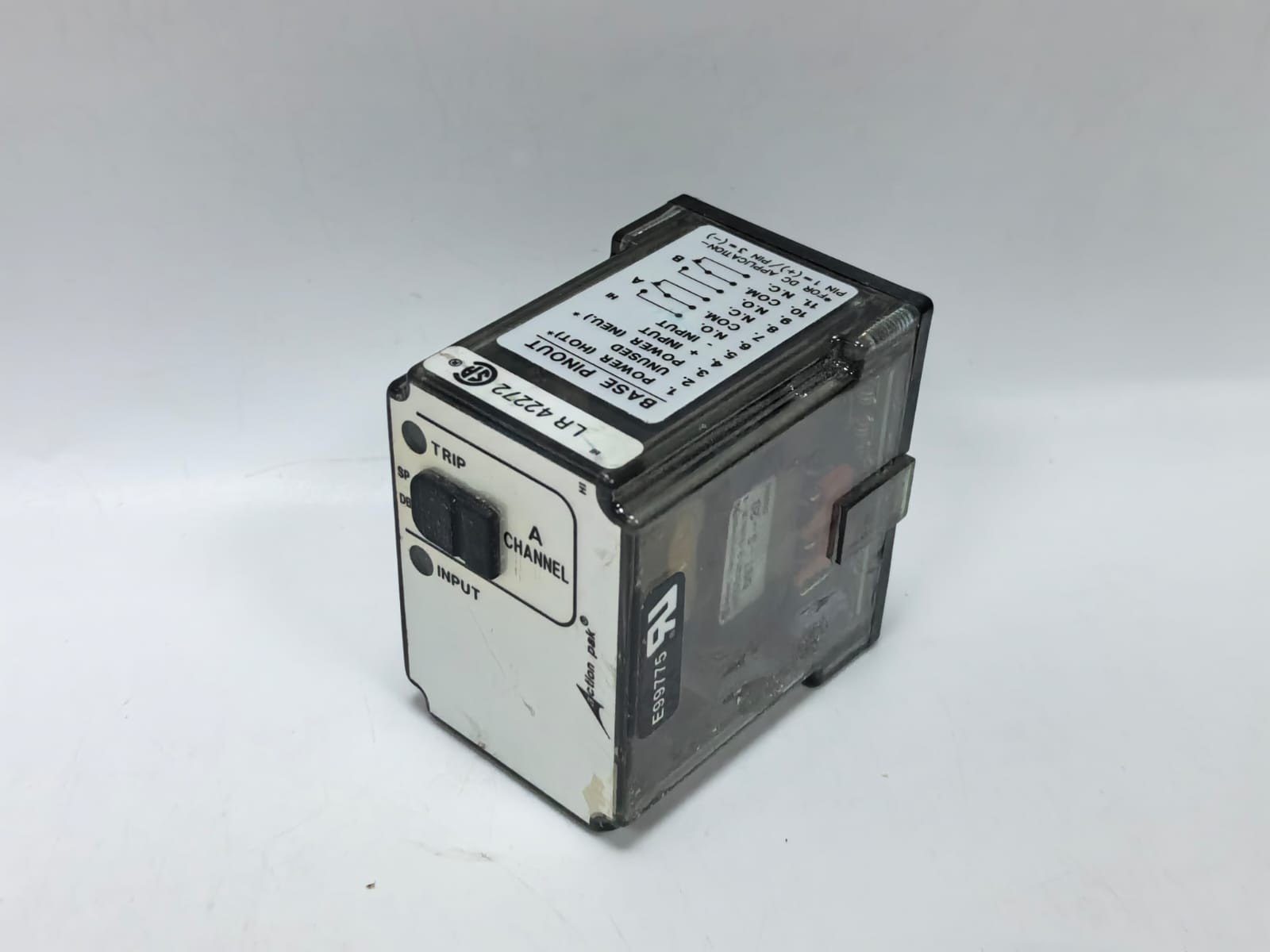 ACTION INSTRUMENTS MDL 1080-2000 ACTION INSTRUMENTS MDL 1080-2000 SIGNAL CONDITIONER 8