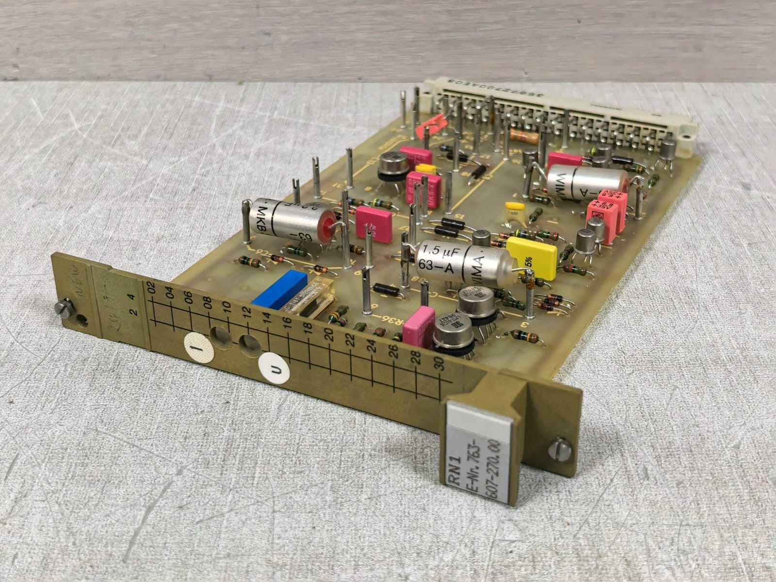 RN1 763-607-270.00 RN1 763-607-270.00 / FD52/87 CIRCUIT BOARD 2