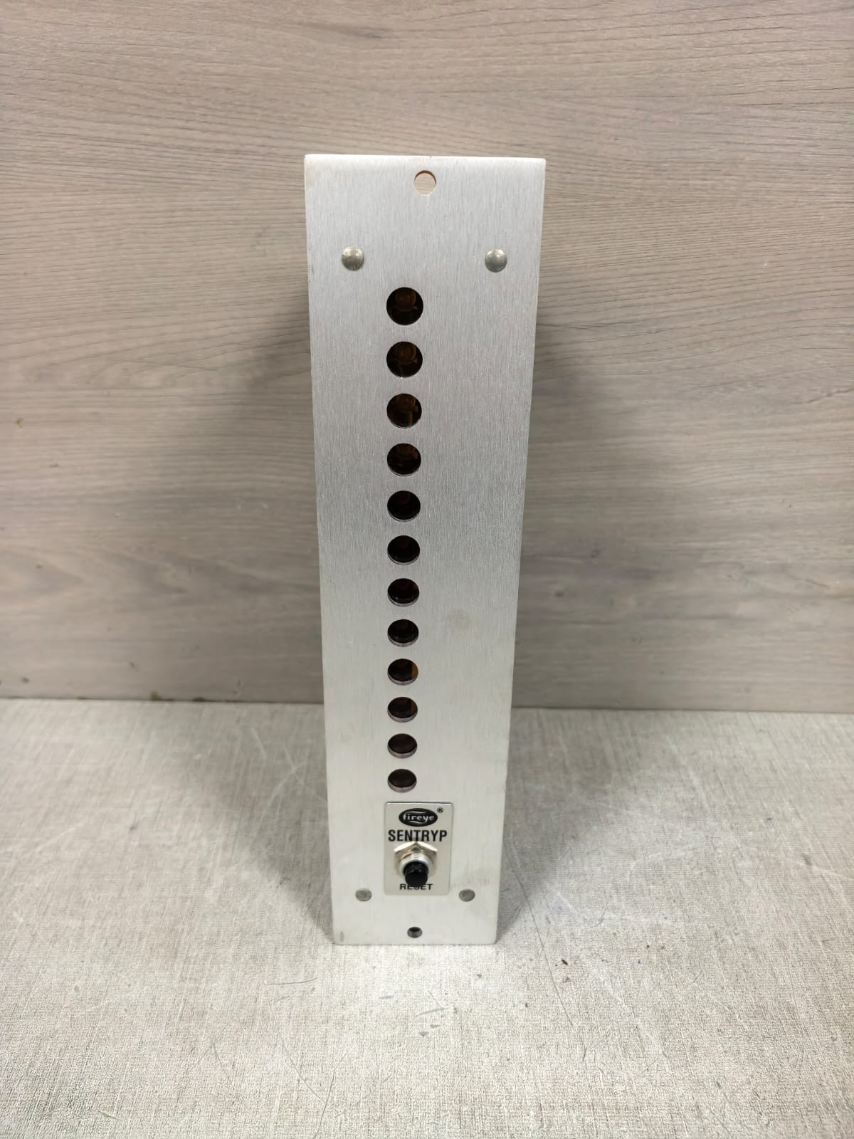 FIREYE SENTRYP 53SE2 1000 FIREYE SENTRYP 53SE2 1000 SYSTEM INDICATOR 2