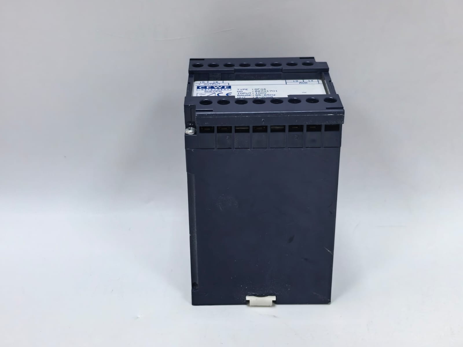 CEWE INSTRUMENT DF04 CEWE INSTRUMENT DF04 TRANSDUCER 100V 4