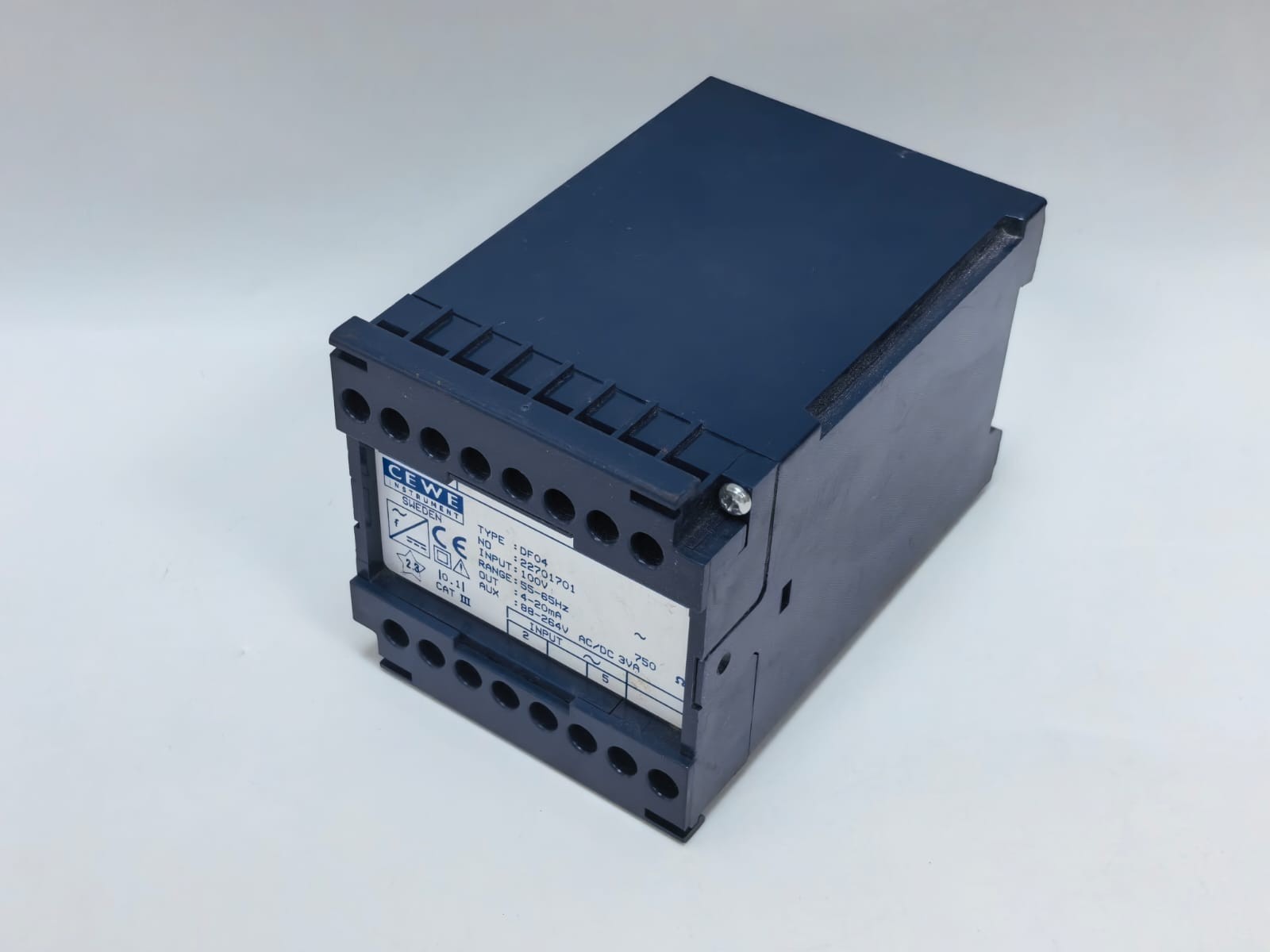 CEWE INSTRUMENT DF04 CEWE INSTRUMENT DF04 TRANSDUCER 100V 9