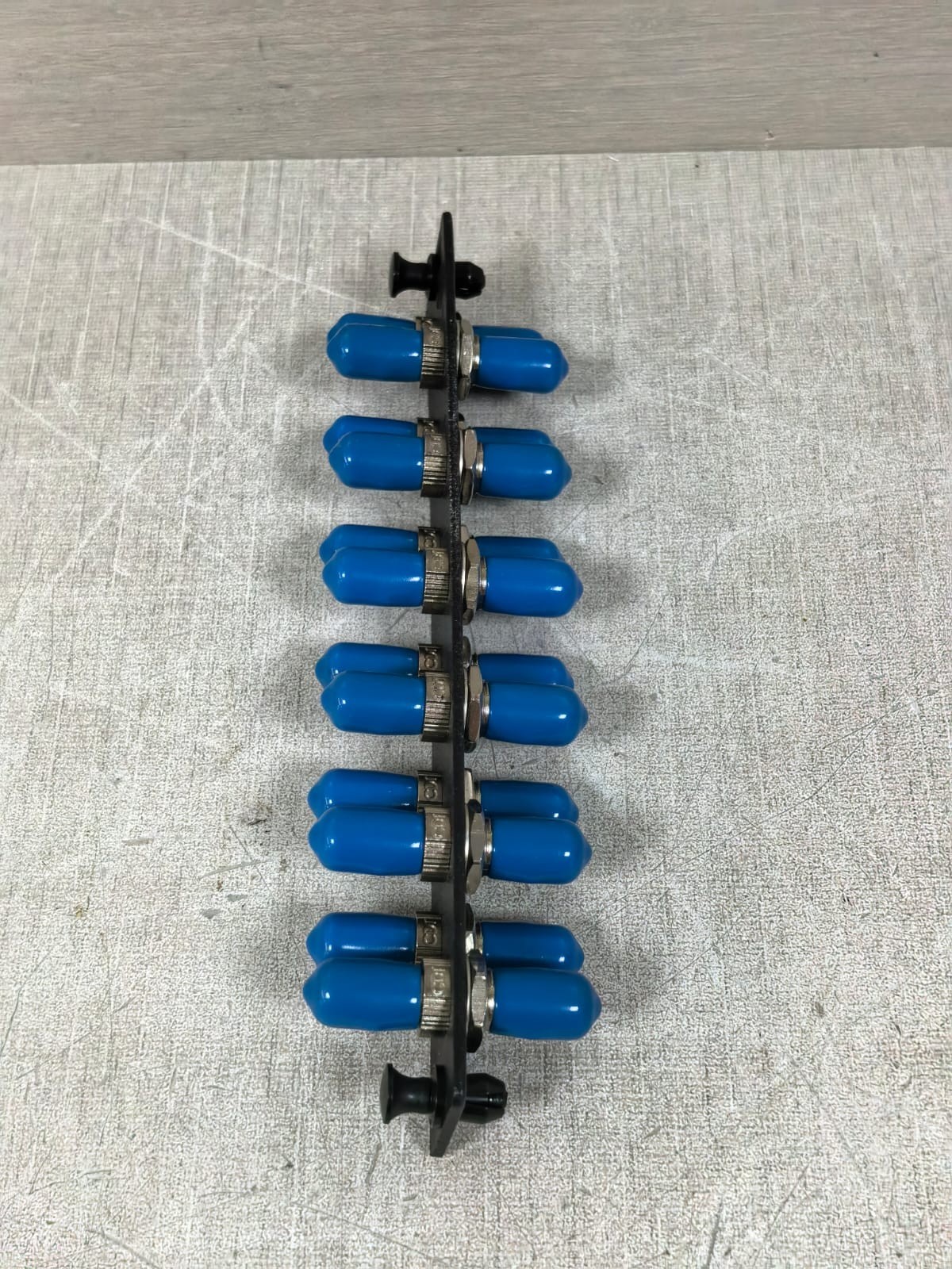 IBDN AX100080 IBDN AX100080 FIBER OPTIC CONNECTOR 7
