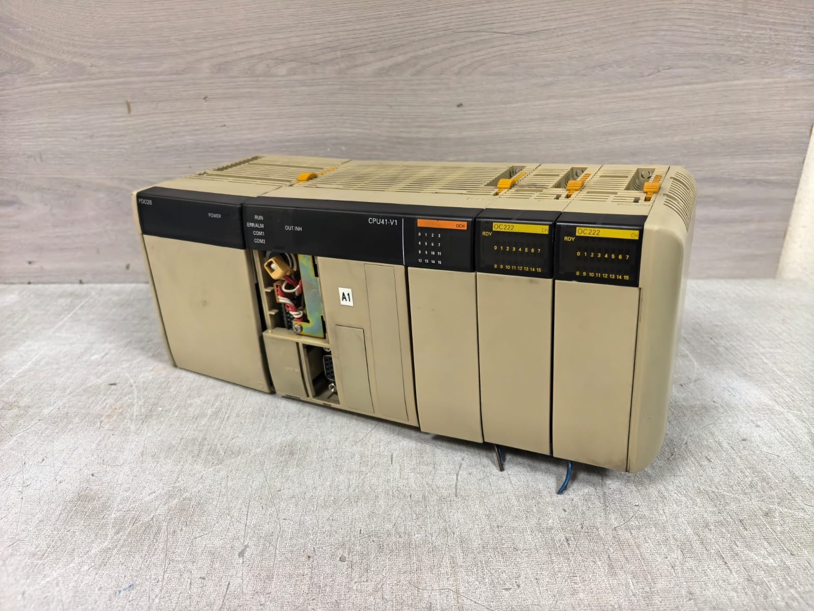 Omron CQM1 PD026/ CPU141-V1 /OCH/OC222 OMRON SYSMAC CQM1 PD026/ CPU141-V1 /OCH/OC222 PROGRAMMABLE LOGIC CONTROLLER 4