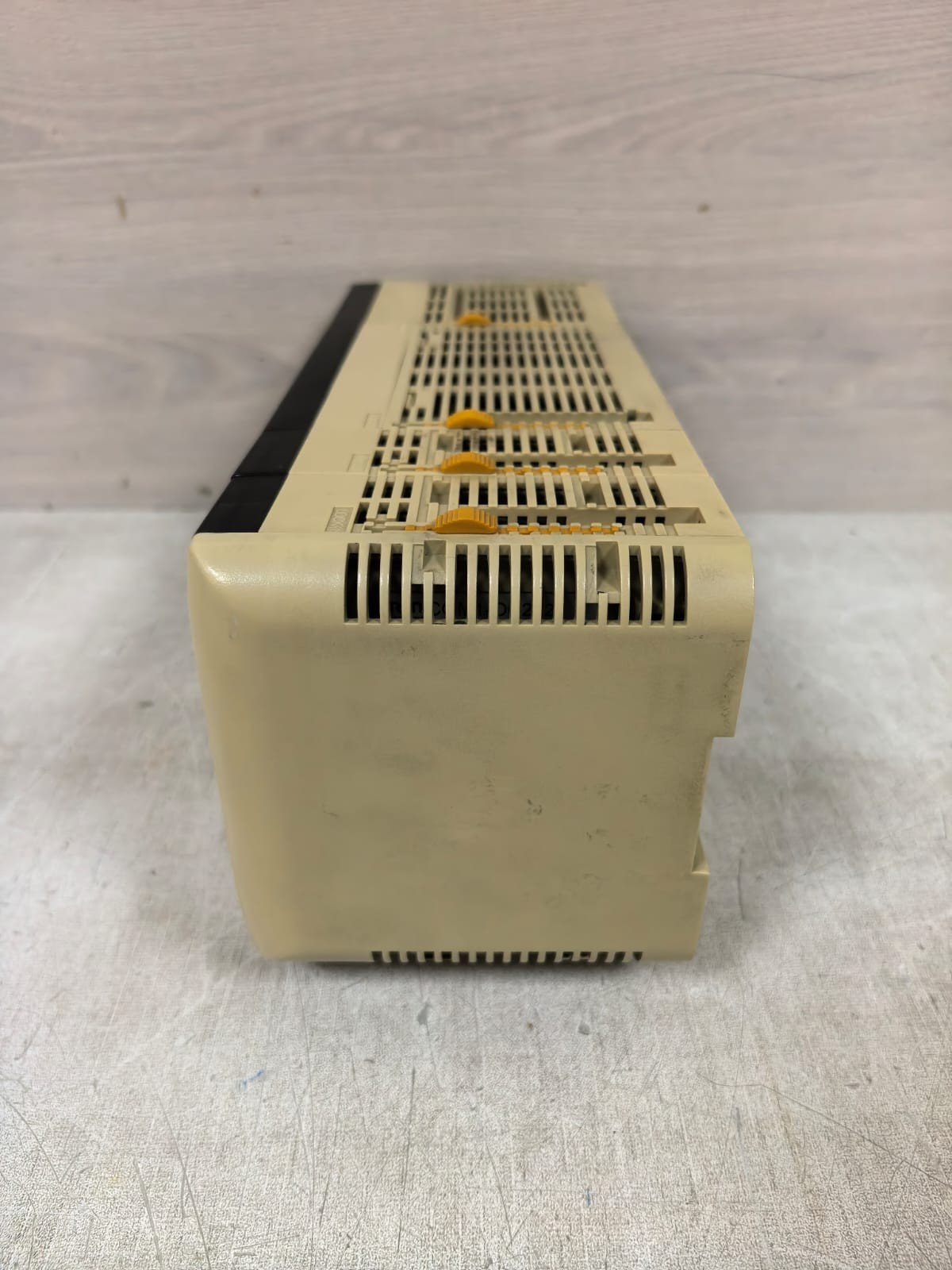 Omron CQM1 PD026/ CPU141-V1 /OCH/OC222 OMRON SYSMAC CQM1 PD026/ CPU141-V1 /OCH/OC222 PROGRAMMABLE LOGIC CONTROLLER 5