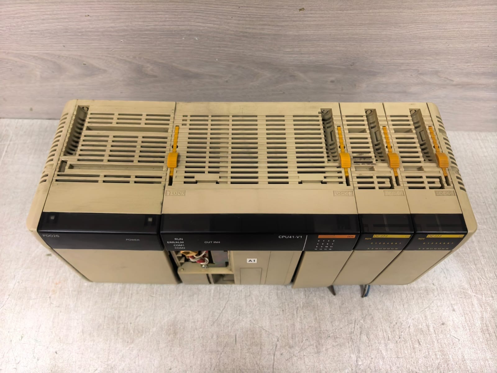 Omron CQM1 PD026/ CPU141-V1 /OCH/OC222 OMRON SYSMAC CQM1 PD026/ CPU141-V1 /OCH/OC222 PROGRAMMABLE LOGIC CONTROLLER 7
