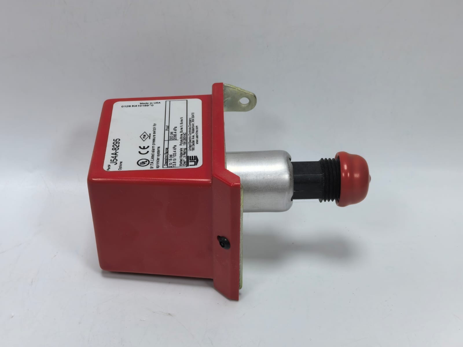 United Electric Controls J54A-8295 UNITED ELECTRIC CONTROLS J54A-8295 ALARM PRESSURE SWITCH FOR SPRINKLER SYSTEMS 8