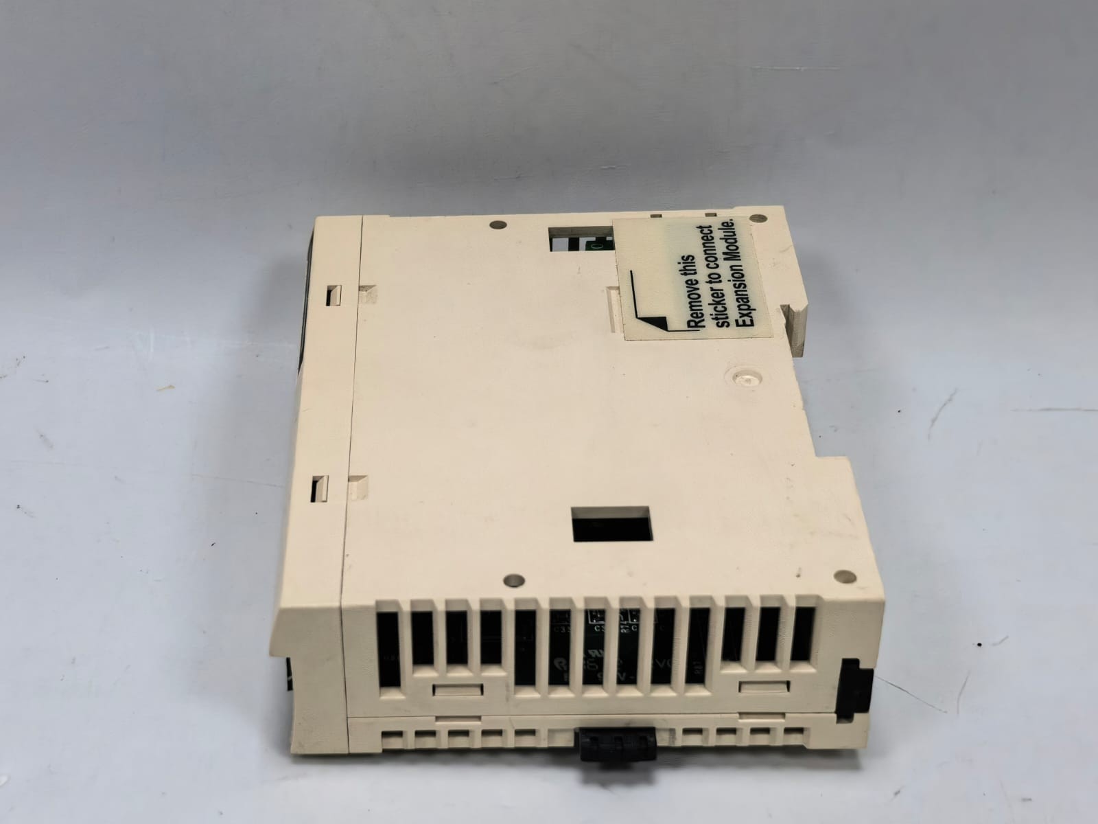 PRO-FACE EXM-DDI16DT PRO-FACE EXM-DDI16DT 16-POINT DIGITAL INPUT EXPANSION MODULE 5