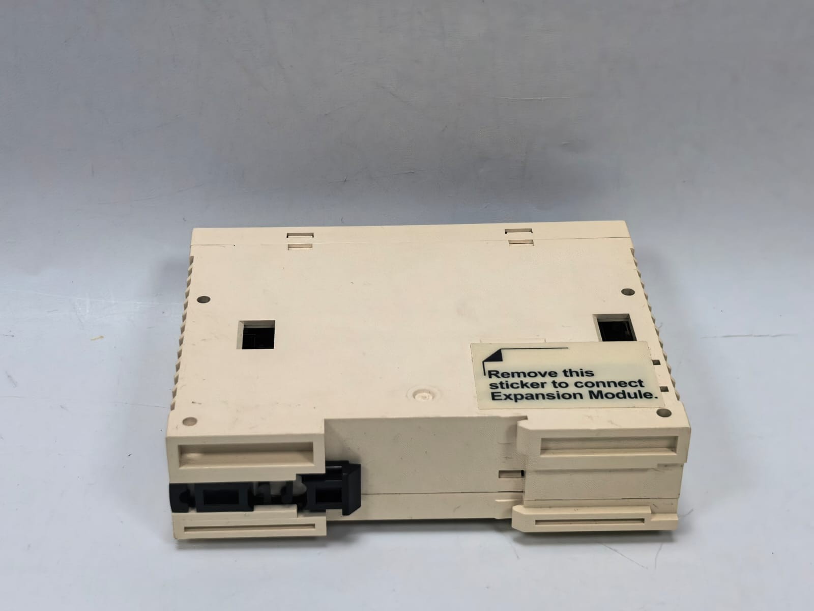 PRO-FACE EXM-DDI16DT PRO-FACE EXM-DDI16DT 16-POINT DIGITAL INPUT EXPANSION MODULE 7