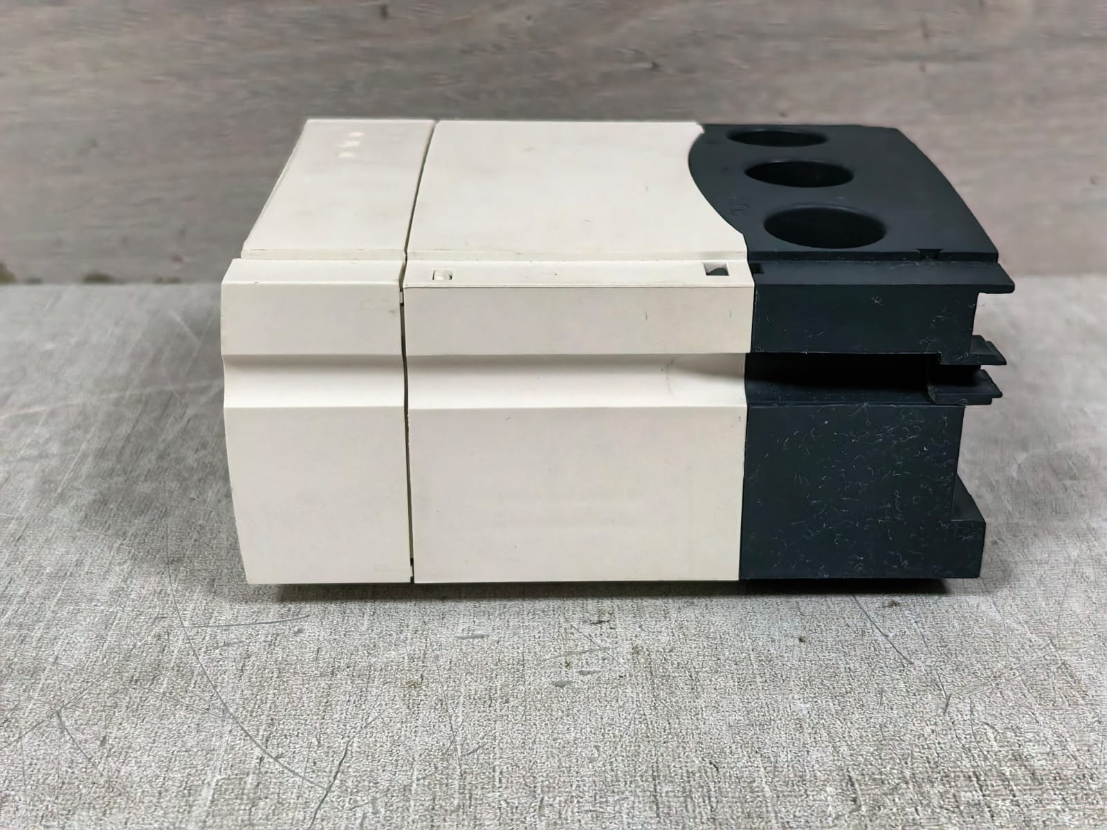 Schneider Electric EOCR-PFZ/ EOCRPFZ-H2DZ7W SCHNEIDER ELECTRIC EOCR-PFZ/ EOCRPFZ-H2DZ7W DIGITAL MULTI-FUNCTION PROTECTION 8