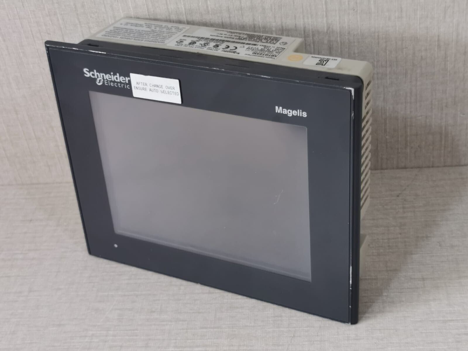 Schneider Electric XBTGT2330 Schneider Electric XBTGT2330 Magelis Advanced Panel, 5.7" Color Touch Panel 5