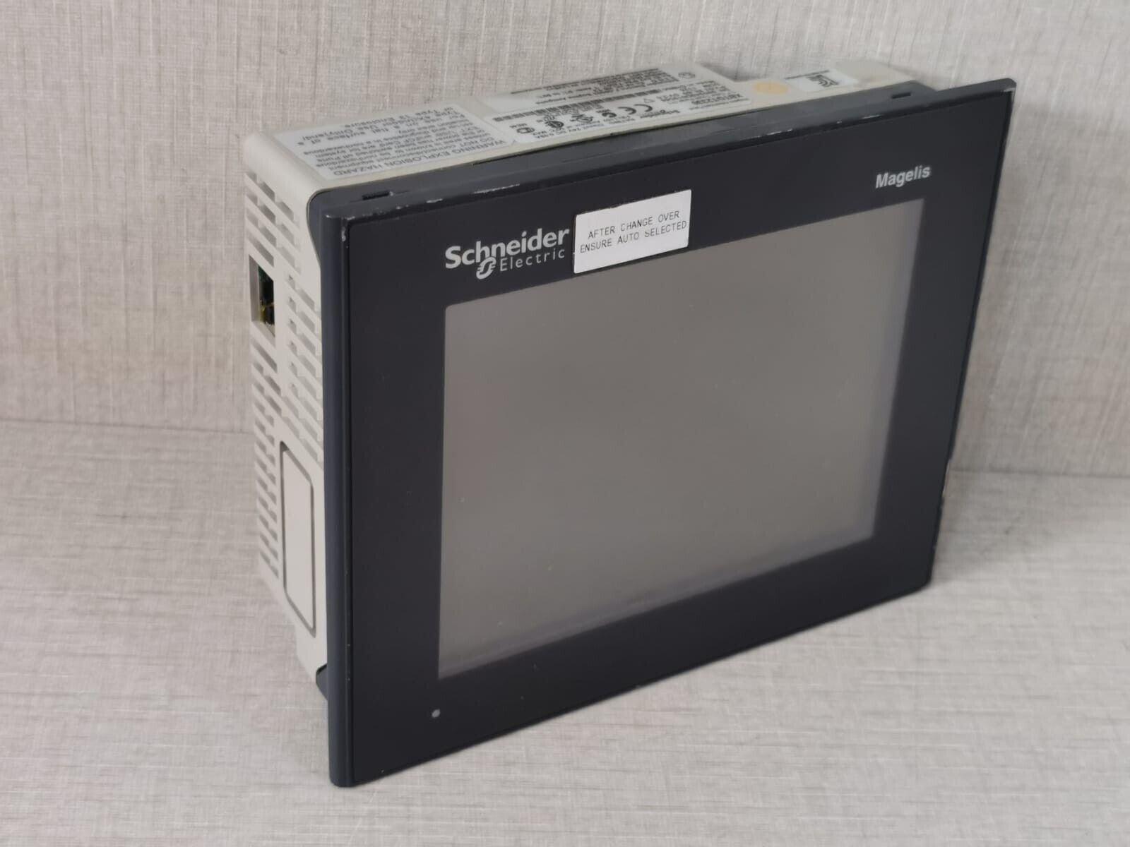Schneider Electric XBTGT2330 Schneider Electric XBTGT2330 Magelis Advanced Panel, 5.7" Color Touch Panel 6